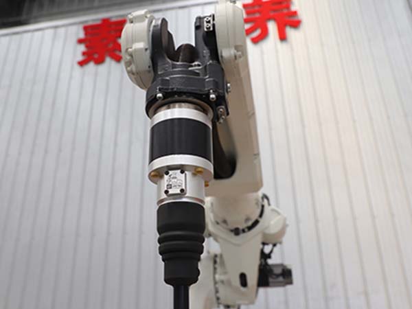 全自動焊接機器人的自檢測功能 全自動焊接機器人的自檢測功能