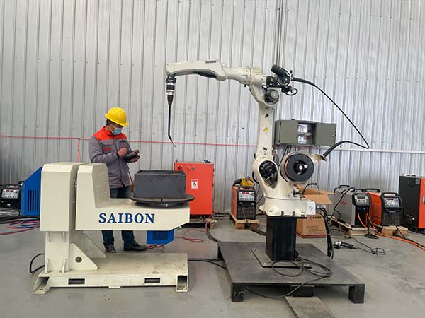 工業焊接機器人操作 工業焊接機器人操作
